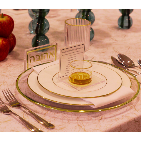 Luxury Lucite Placecards